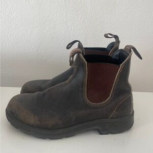 Women’s Black Blundstone size 8